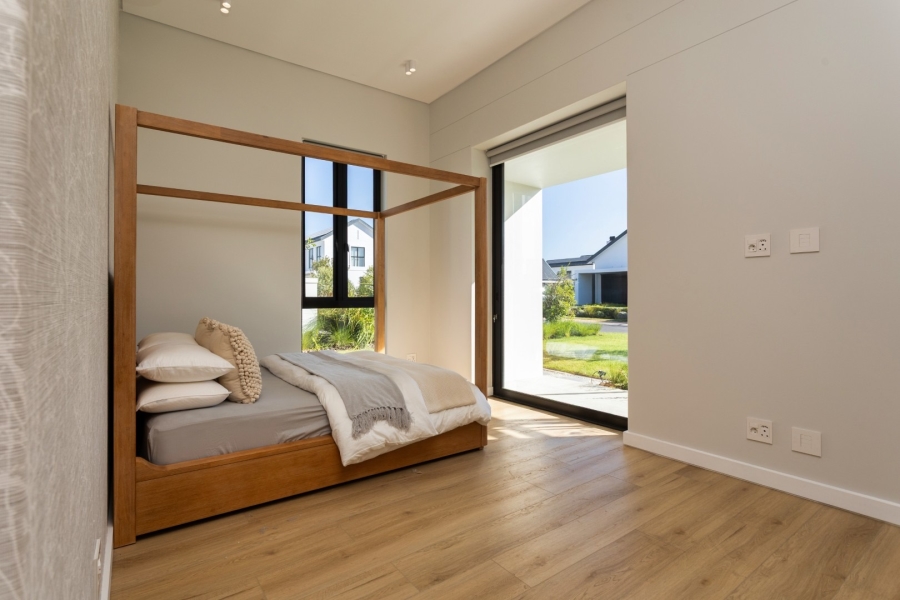 4 Bedroom Property for Sale in Pearl Valley at Val de Vie Western Cape